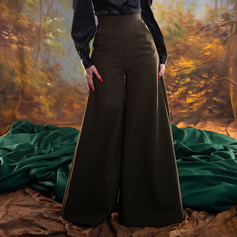 BNWT Katakomb Palazzo Pants